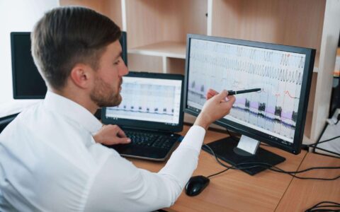 Technical skills for a performance tester